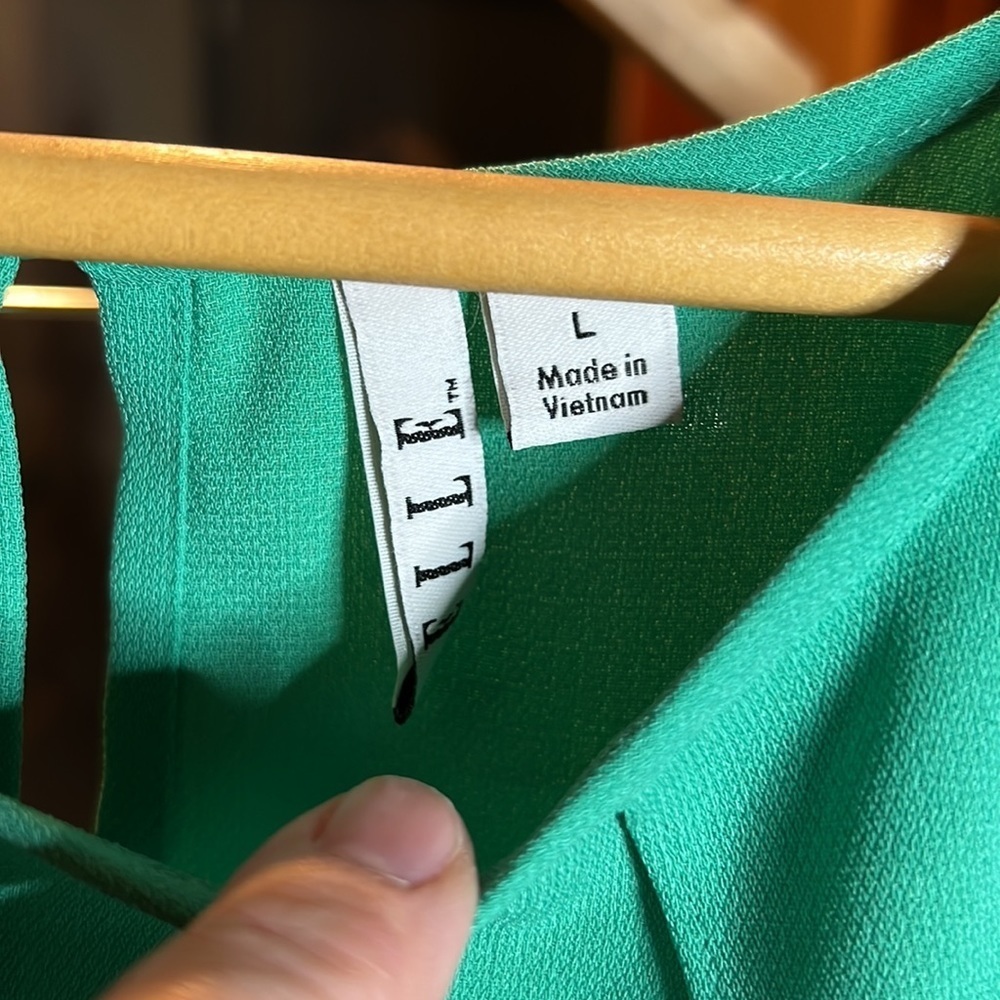 Elle sea green sleeveless tops Size Large - Picture 2 of 5